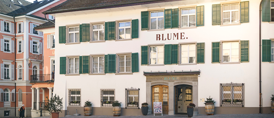 Aussenansicht des Hotels Blume in Baden AG.